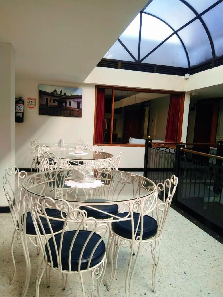Hotel El Cid Plaza Premium Tunja Exterior foto